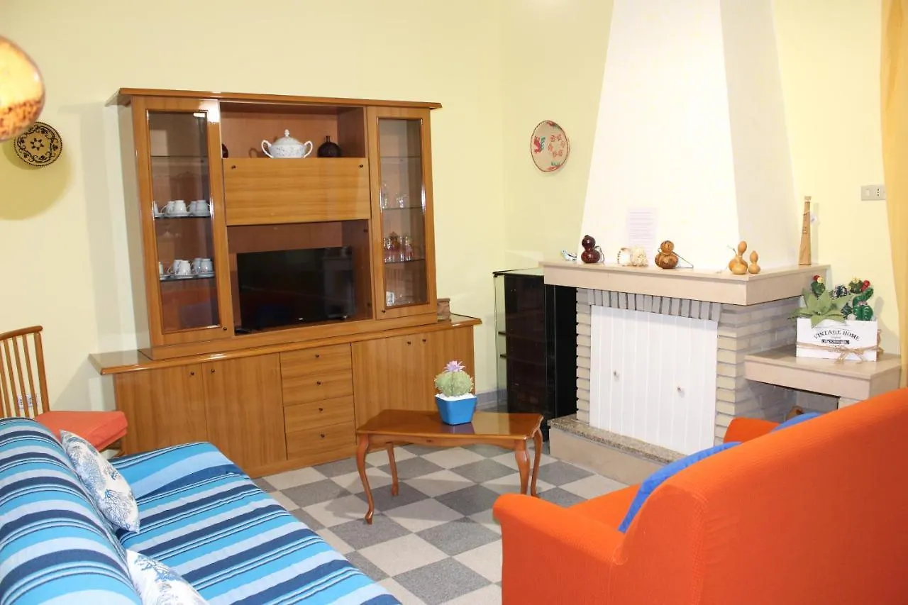 Casa Vacanze Nonna Franca Càbras